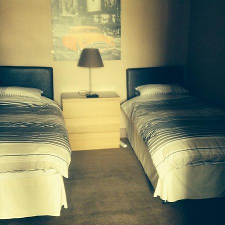 Bed and Breakfast Coach & Horses Tredegar Экстерьер фото